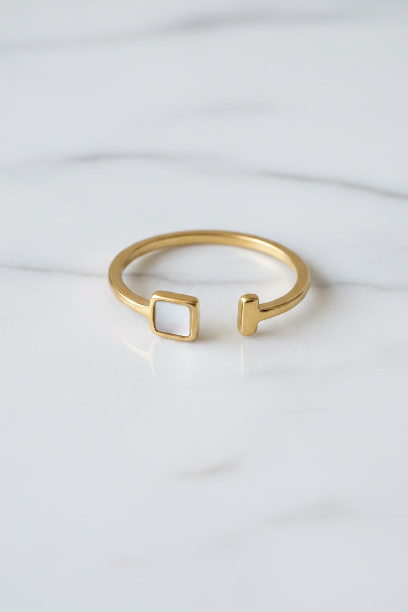 Anillo Acero Abierto Nácar Cuadrado Dorado