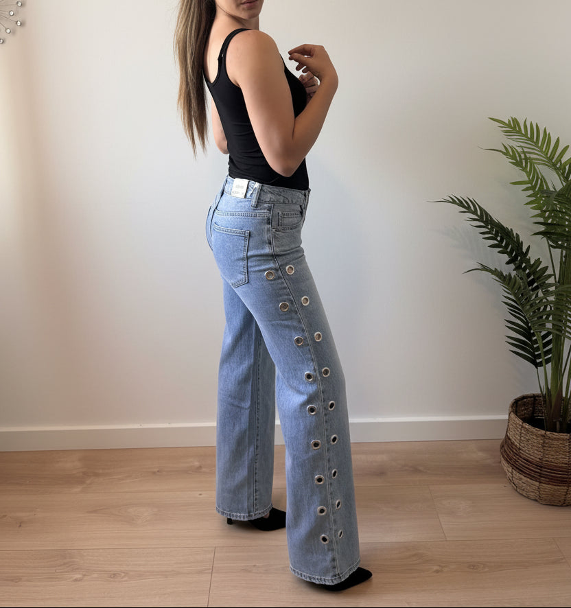 Jeans Eyelet